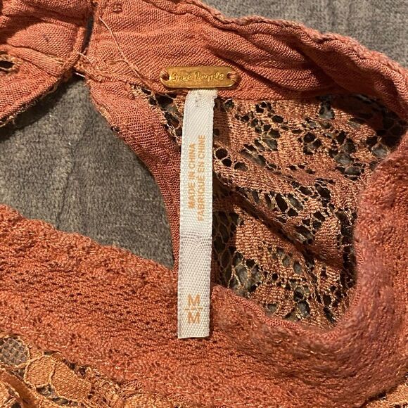 Free People Dusty Mauve Pink Lace Swing
Tell Tale Mini Dress/Tunic Size Medium - Picture 11 of 12